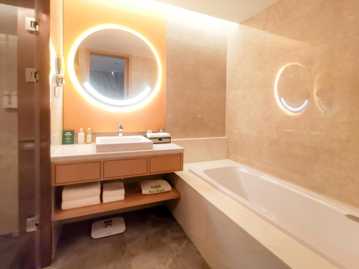 Holiday Inn Luzhou Longjian By Ihg Exterior foto